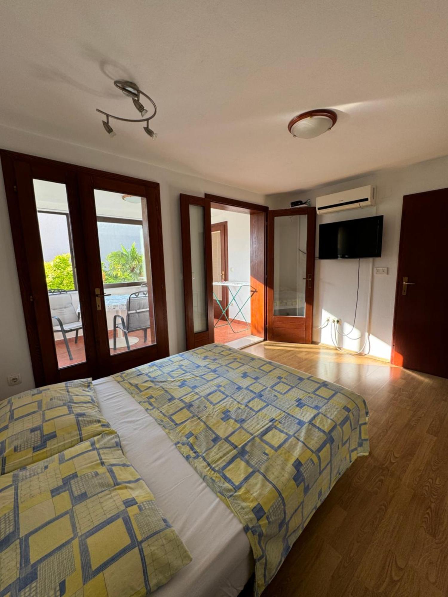 Apartment Tea Katnic Crikvenica Esterno foto