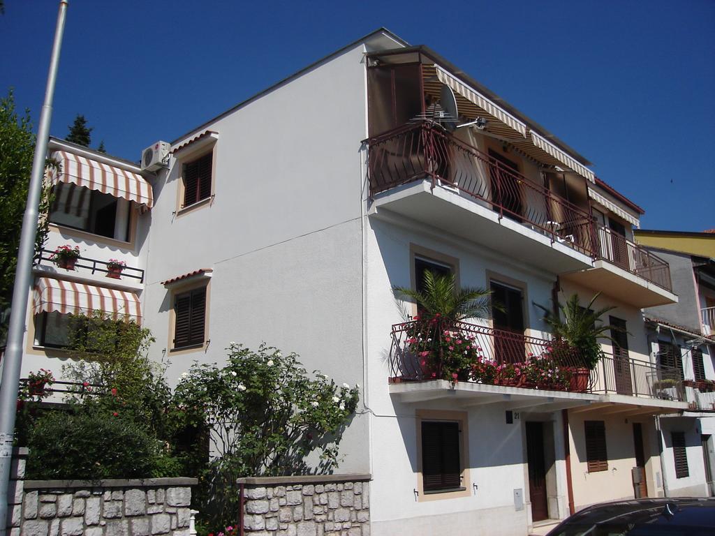 Apartment Tea Katnic Crikvenica Esterno foto